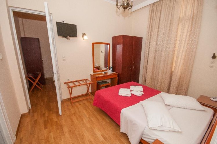 QUADRUPLE STANDARD Room