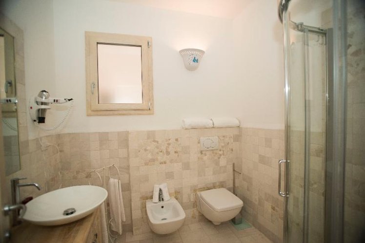 SUITE TWO BEDROOMS ONE BATHROOM Room
