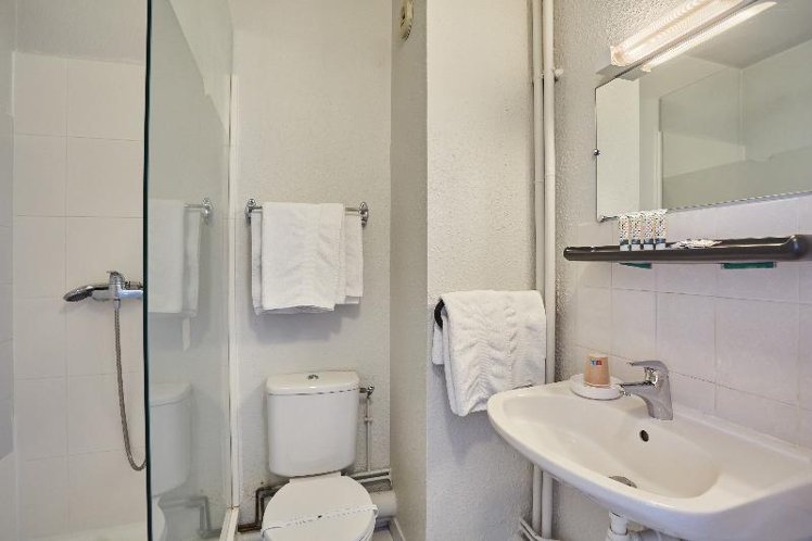 TWIN STANDARD Room