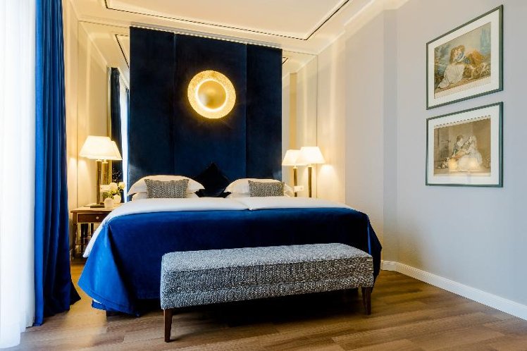 SUITE WITH VIEWS Room
