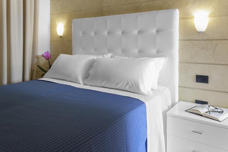 QUADRUPLE STANDARD Room