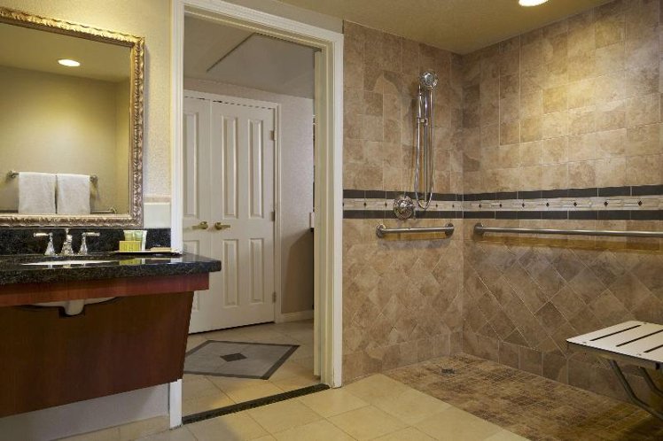 SUITE KING SIZE BED Room