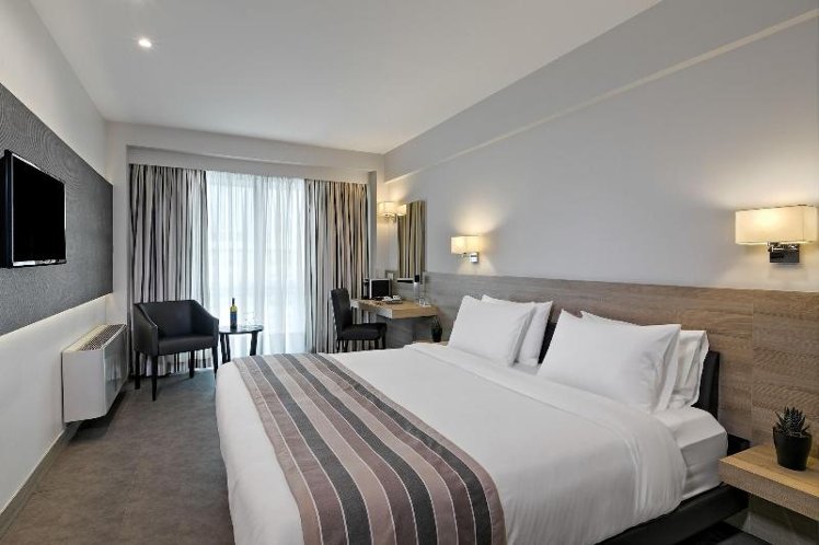 DOUBLE SUPERIOR Room