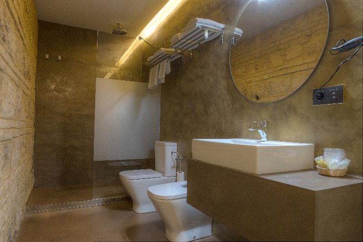 QUADRUPLE STANDARD Room