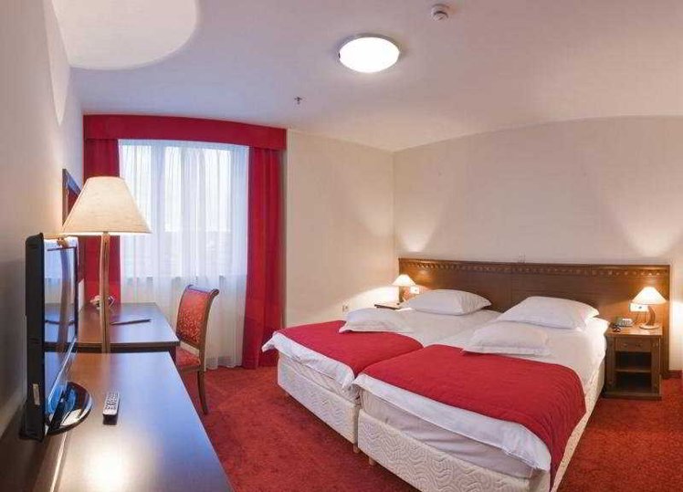 TWIN SUPERIOR Room