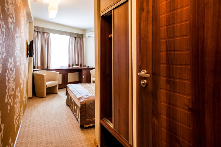 SINGLE SUPERIOR Room