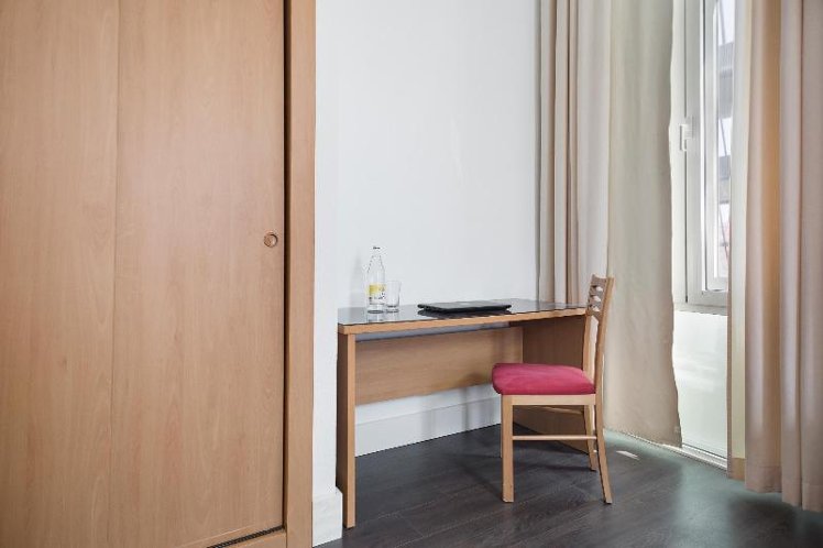 DOUBLE STANDARD Room