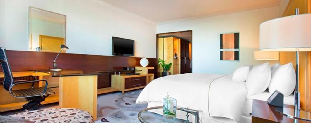 DOUBLE PREMIUM CITY VIEW Room