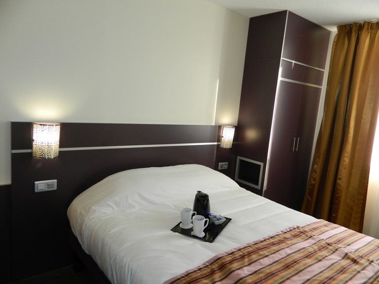 SINGLE STANDARD Room