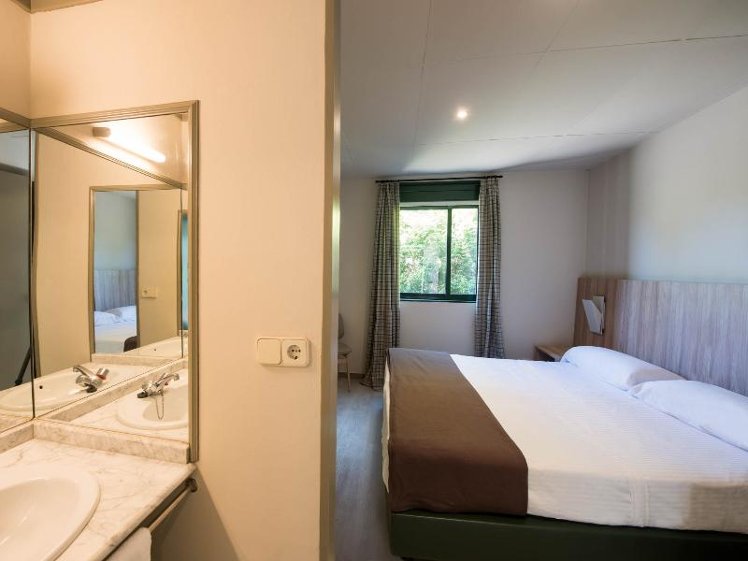 Double or Twin STANDARD Room