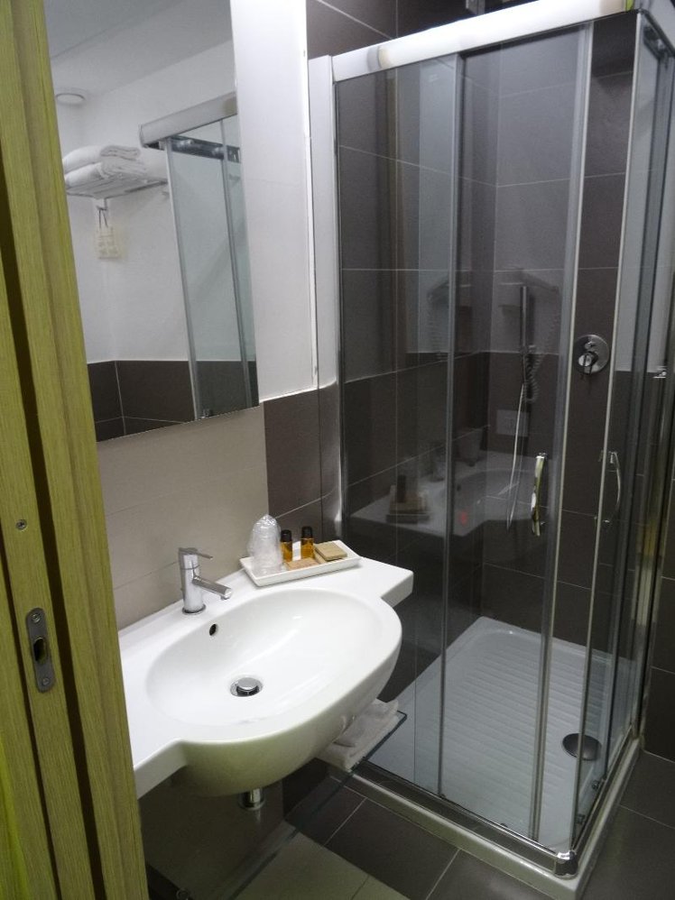 TWIN STANDARD Room