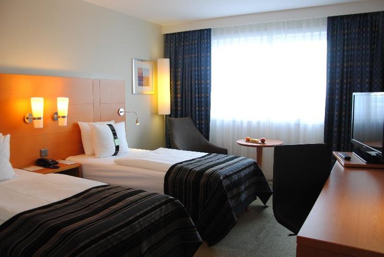 TWIN STANDARD Room