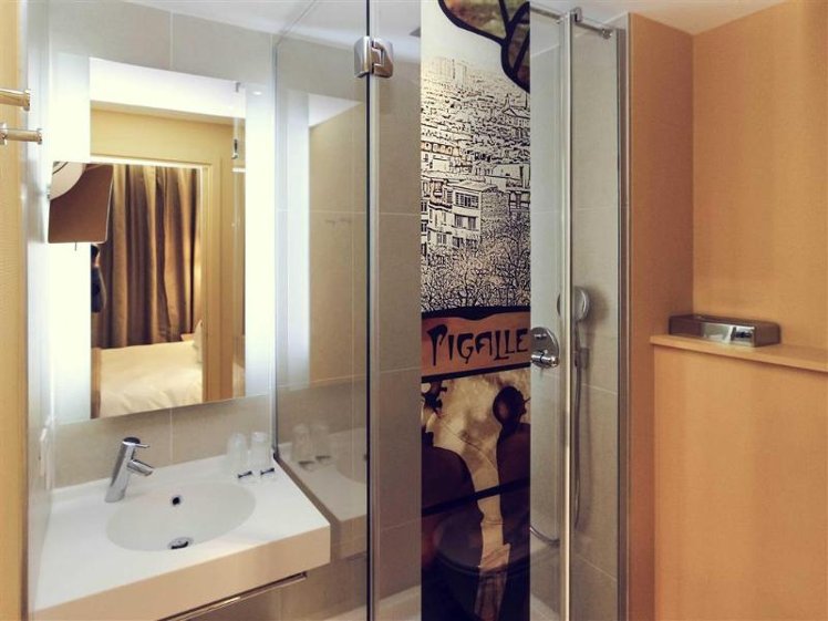 DOUBLE SUPERIOR Room
