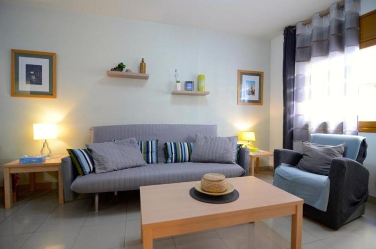 APARTMENT CAPACITY 6 TWO BEDROOMS Room