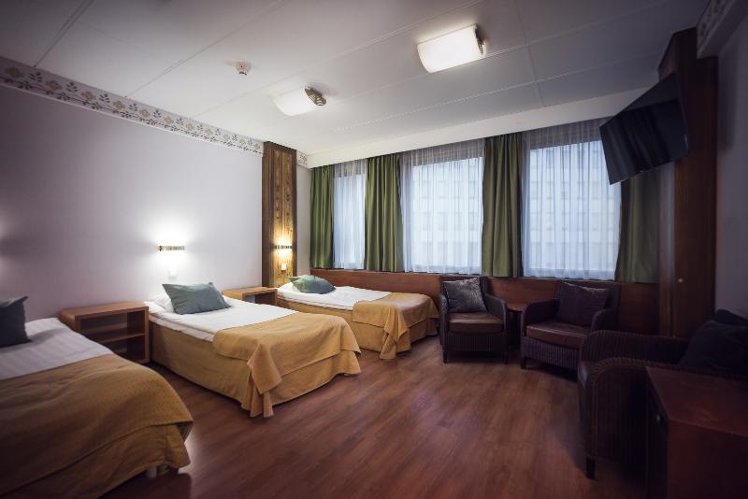 TRIPLE STANDARD Room