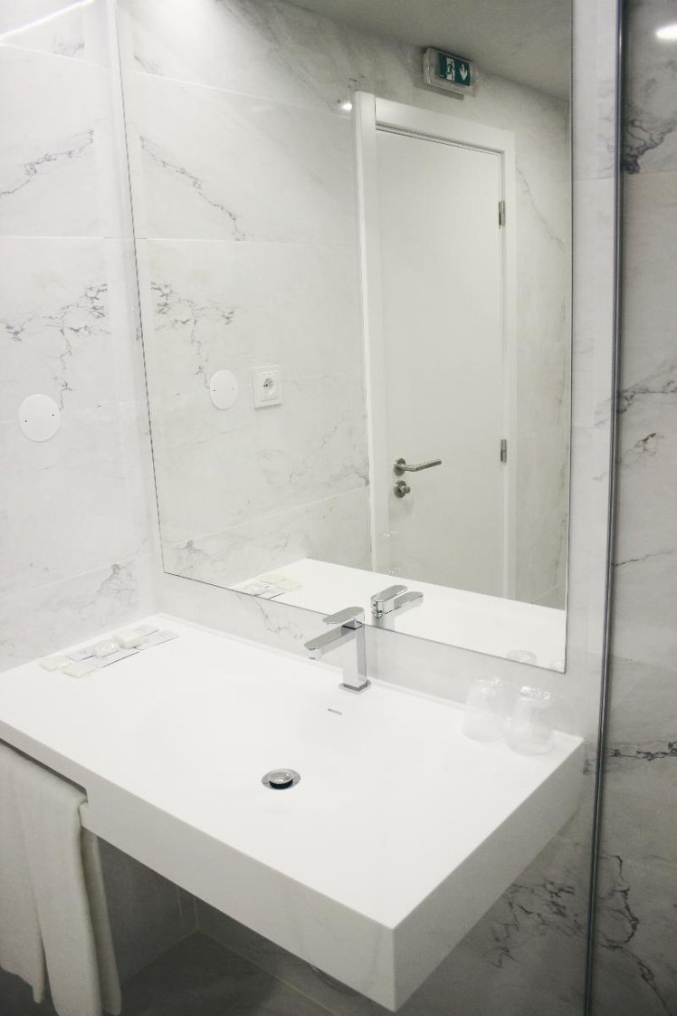 DOUBLE STANDARD Room