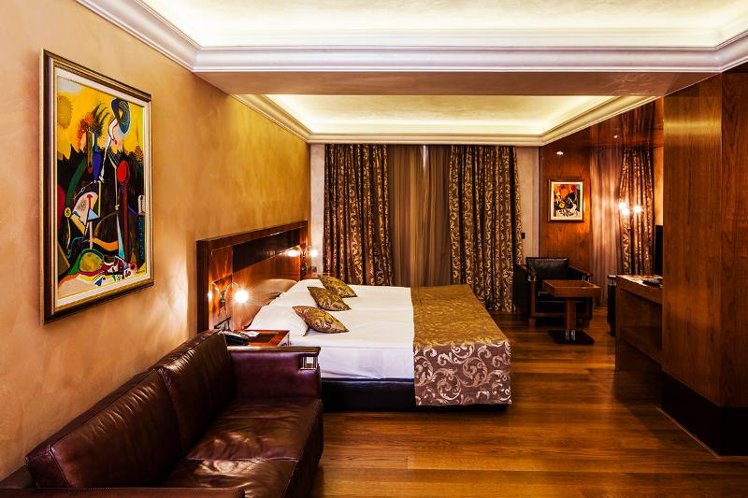 DOUBLE EXECUTIVE Room