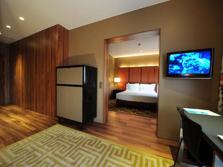 SUITE DELUXE Room