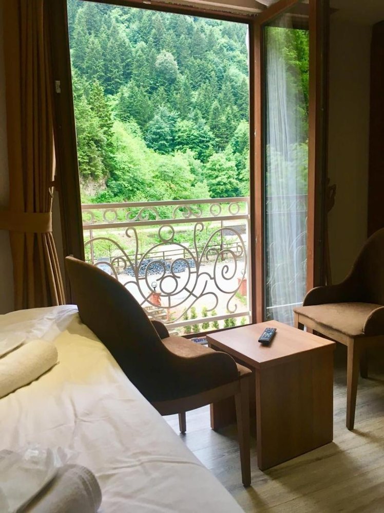 Yayla Hotel