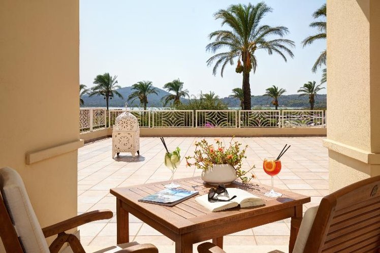 DOUBLE SUPERIOR BAY VIEW Room
