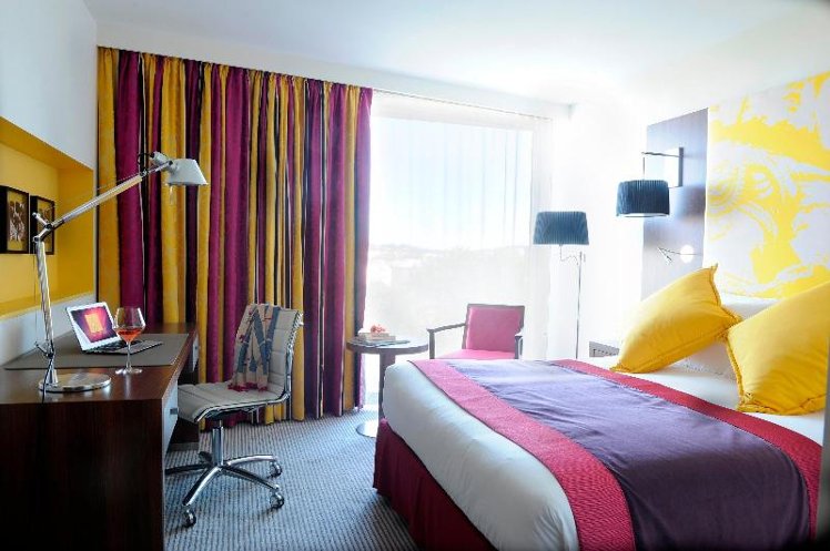 DOUBLE SUPERIOR Room
