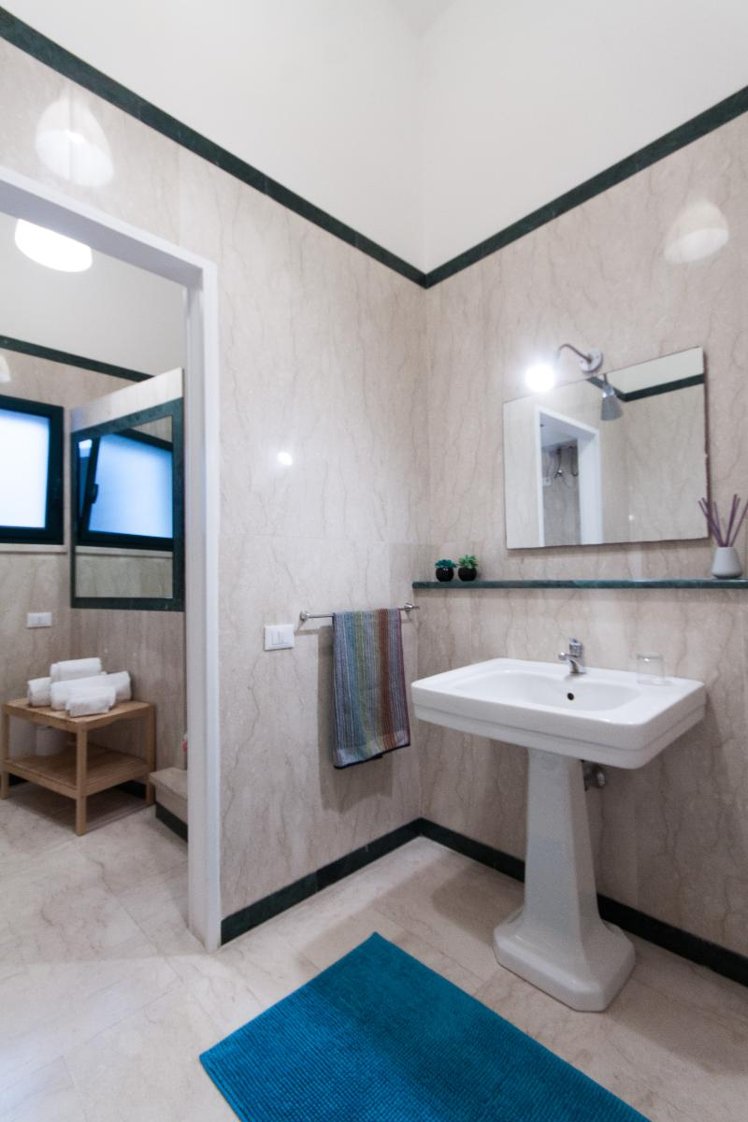 DOUBLE STANDARD Room