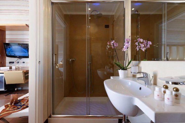 DOUBLE CLASSIC Room
