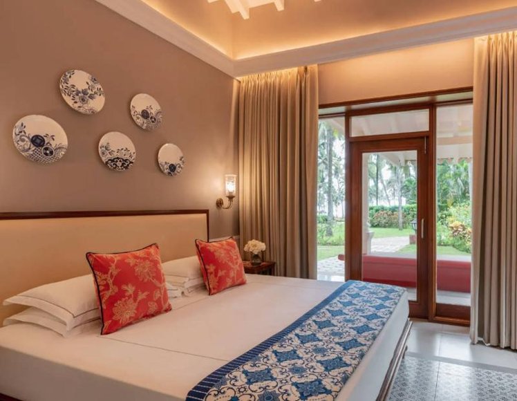 DOUBLE LUXURY Room