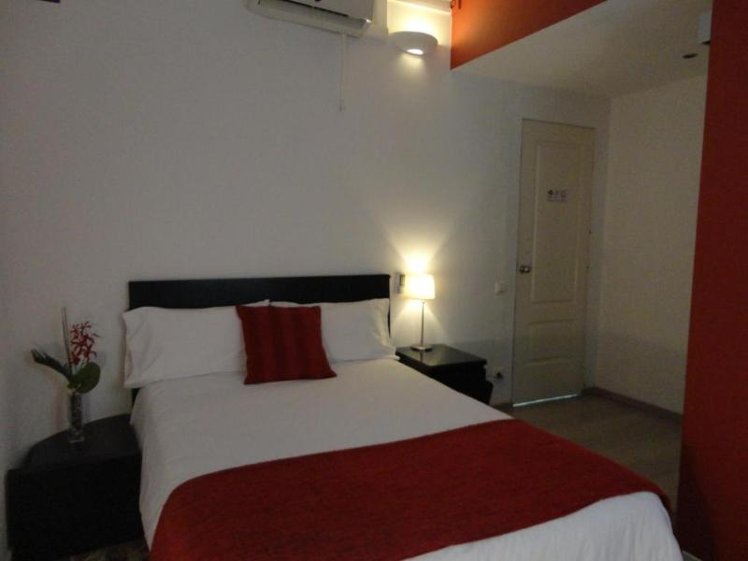 DOUBLE STANDARD Room