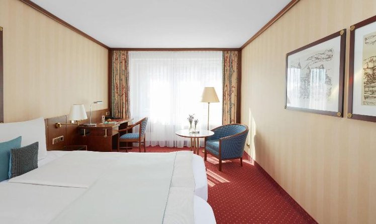 DOUBLE BUSINESS Room