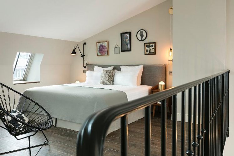 DOUBLE DUPLEX Room