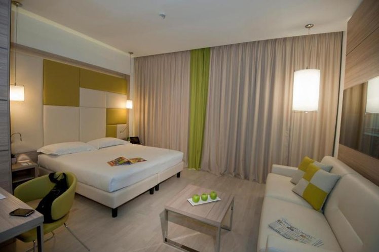 DOUBLE ANNEX Room