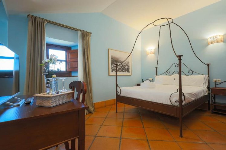 Double or Twin SUPERIOR Room