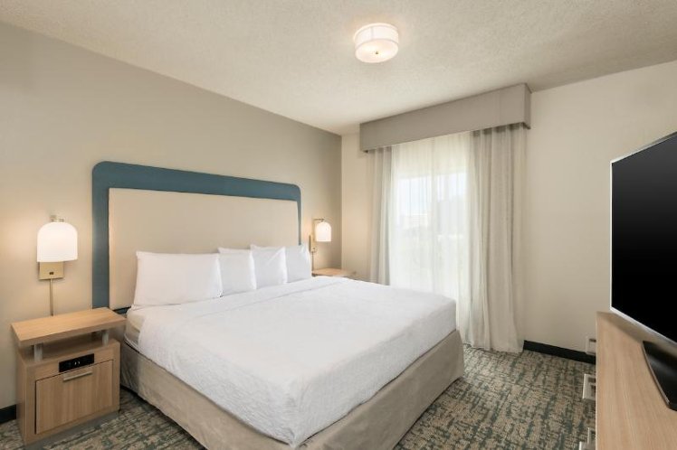 SUITE KING SIZE BED Room