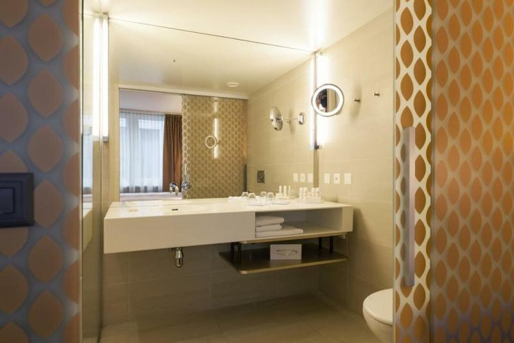 SINGLE SUPERIOR Room