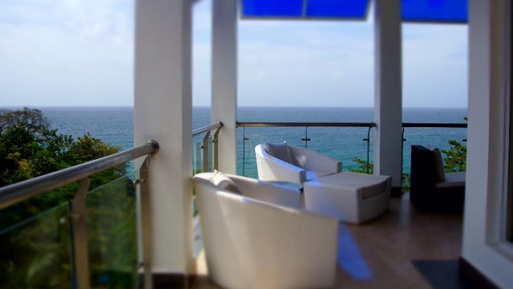 SUITE POOL VIEW Room