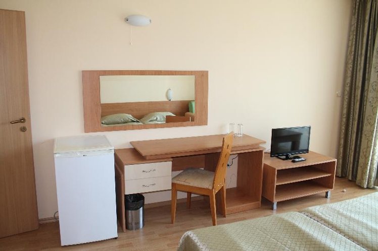 DOUBLE STANDARD Room
