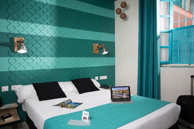DOUBLE STANDARD Room