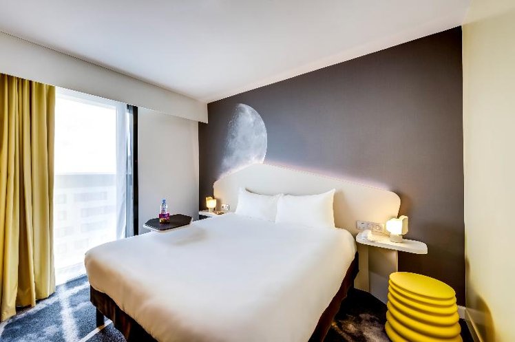 JUNIOR SUITE STANDARD Room