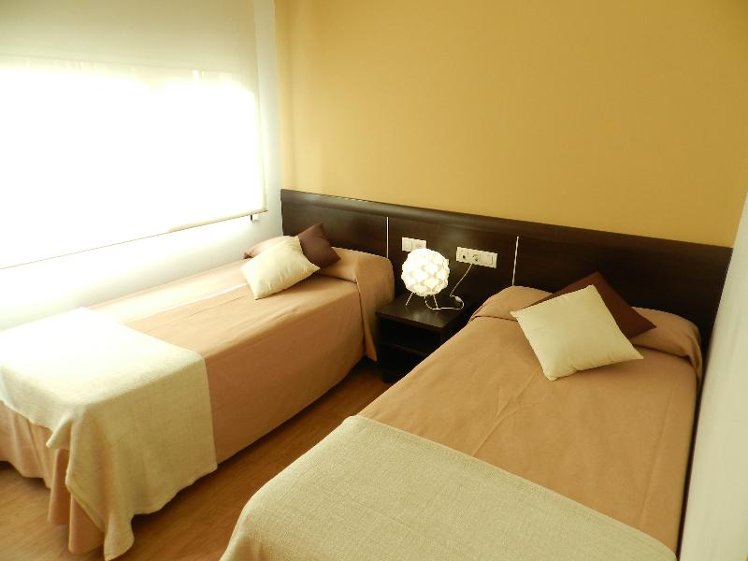 APARTMENT CAPACITY 4 Room