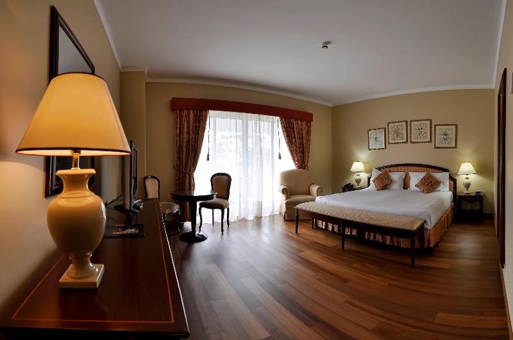 SUITE ONE BEDROOM Room