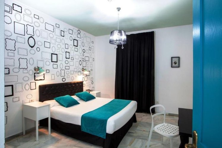 DOUBLE STANDARD Room