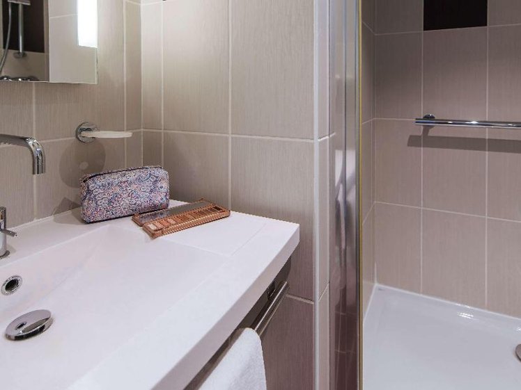 SUITE CONNECTING ROOM Room