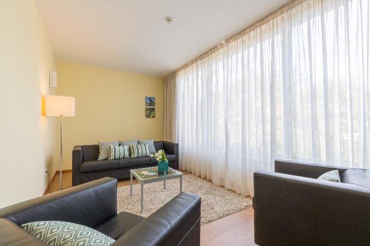 JUNIOR SUITE STANDARD Room