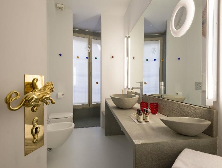 SUITE SUPERIOR Room