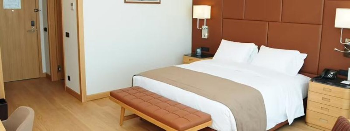 DOUBLE DELUXE WITH VIEWS Room