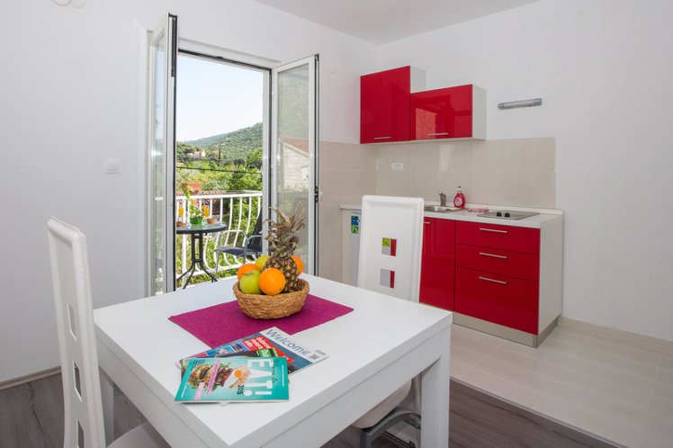 STUDIO WITH BALCONY Room