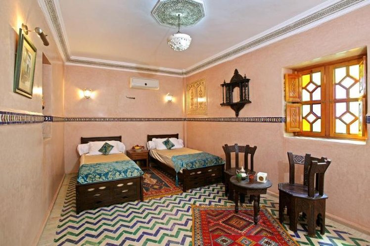 TRIPLE STANDARD Room