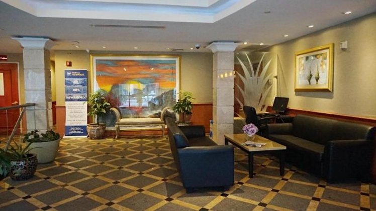 Best Western Queens Court Hotel