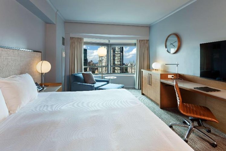 DOUBLE KING SIZE BED Room